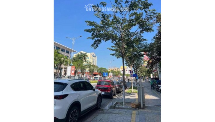 CẦN BÁN NHÀ MẶT TIỀN NÚI THÀNH , DT162m2, GIÁ 15.5 TỶ